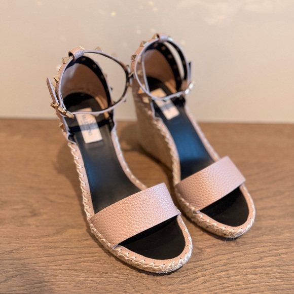 Valentino poudre Rockstud espadrille - Picture 9 of 14